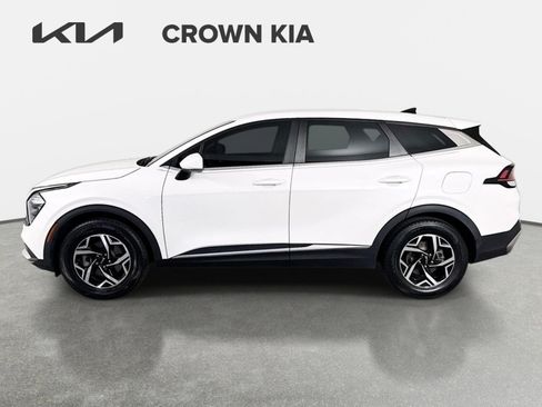 Used 2023 Kia Sportage LX FWD image 8