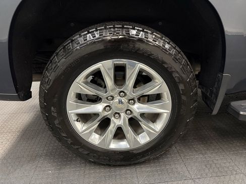 Used 2022 Chevrolet Silverado 1500 LTZ w/ LTZ Convenience Package II image 12