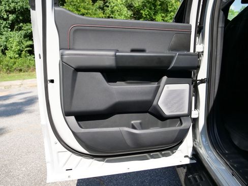 Used 2026 Ford F150 Raptor AWD/4WD image 37