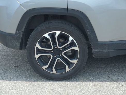 Used 2024 Jeep Compass Limited AWD/4WD image 32