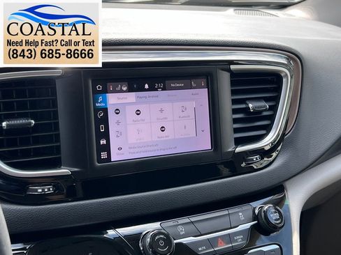 Used 2023 Chrysler Voyager LX FWD image 34
