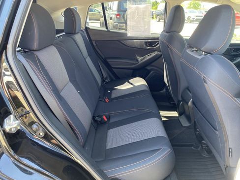 Used 2019 Subaru Crosstrek 2.0i Premium w/ Popular Package #3 AWD/4WD image 32