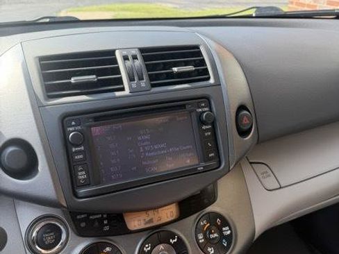 Used 2012 Toyota RAV4 Limited w/ Navigation Value Pkg FWD image 12