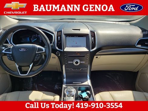 Used 2019 Ford Edge Titanium w/ Cold Weather Package AWD/4WD image 12