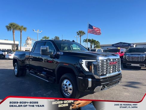 New 2026 GMC Sierra 3500 Denali w/ Technology Package image 2