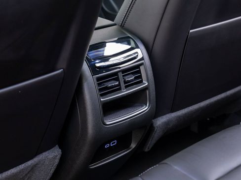 New 2026 Cadillac XT5 Premium Luxury w/ Driver Assist Package image 17