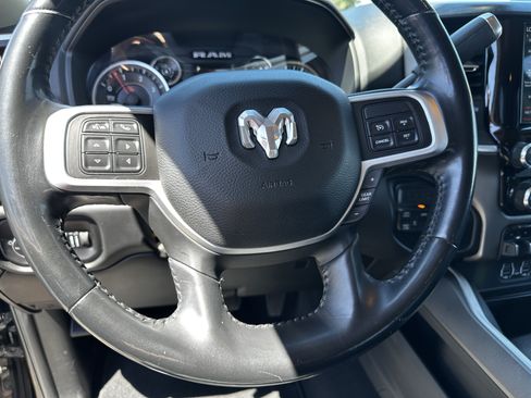 Used 2020 RAM 3500 Big Horn w/ Towing Technology Group AWD/4WD image 17