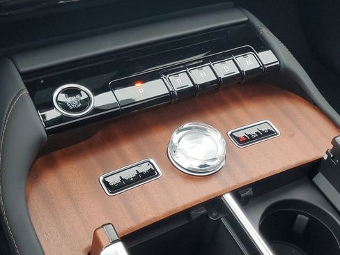 New 2026 Lincoln Navigator L Black Label image 25