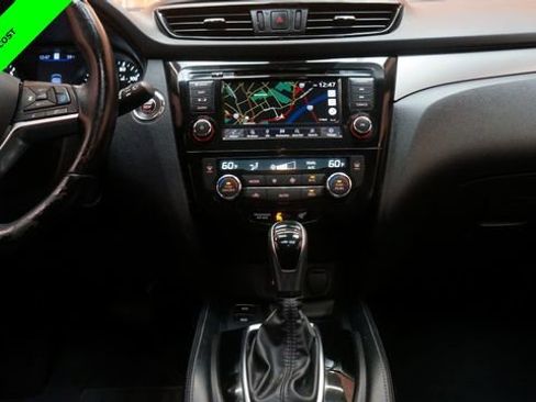 Used 2020 Nissan Rogue Sport SL w/ Premium Package image 36