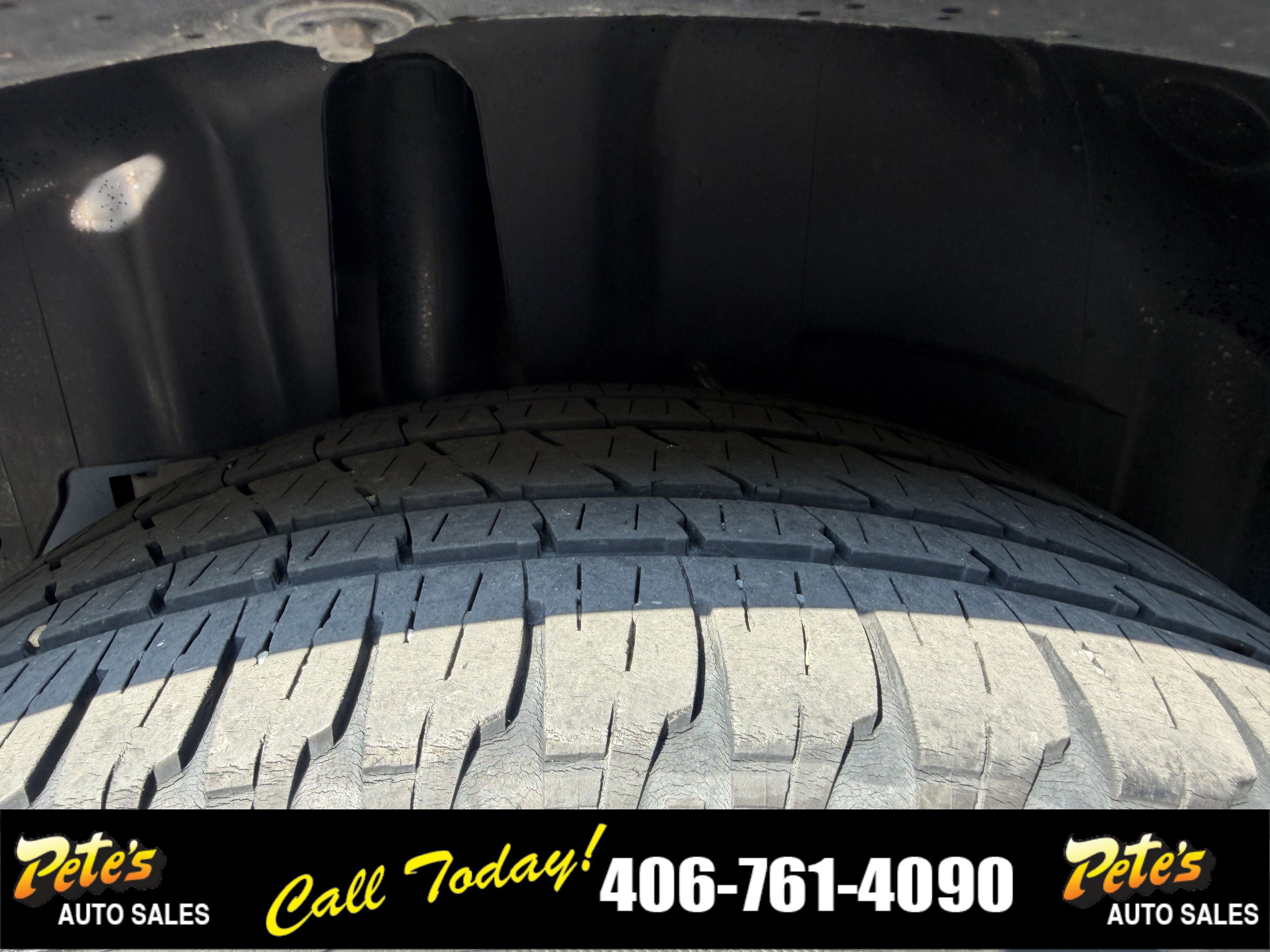 Used 2018 Ford Explorer Limited AWD/4WD image 21