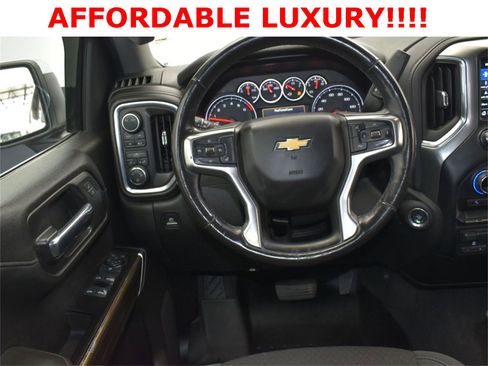 Used 2020 Chevrolet Silverado 1500 LT w/ All-Star Edition image 33