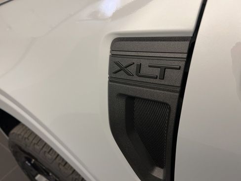 New 2025 Ford Maverick XLT w/ XLT Luxury Package image 33