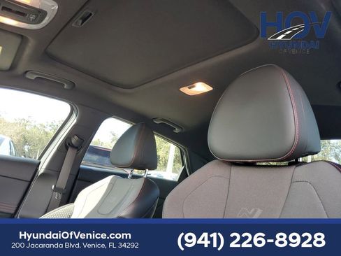 Certified 2022 Hyundai Elantra N Line w/ Preferred Accessory Package image 27
