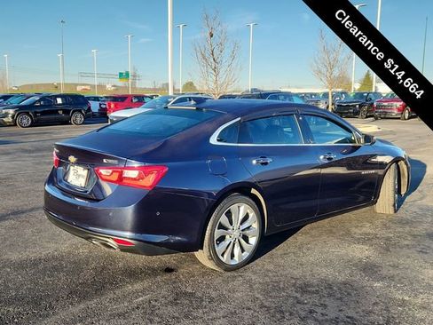 Used 2018 Chevrolet Malibu Premier w/ Premier Sun and Wheel Package FWD image 8