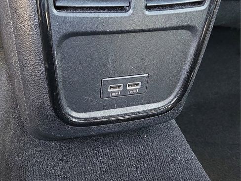 Used 2023 Chrysler 300 S image 15