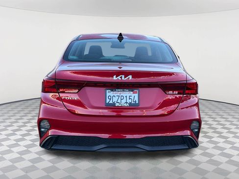 Used 2023 Kia Forte LXS image 6