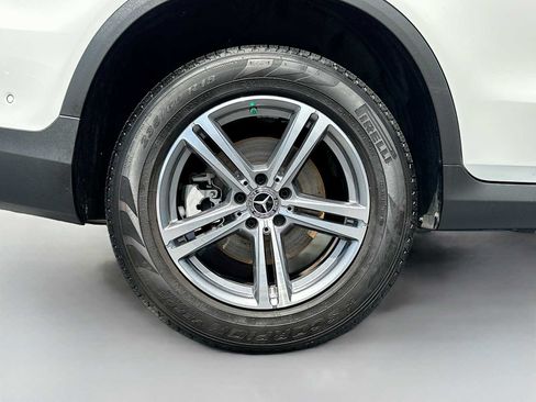 Used 2022 Mercedes-Benz GLC 300 image 30