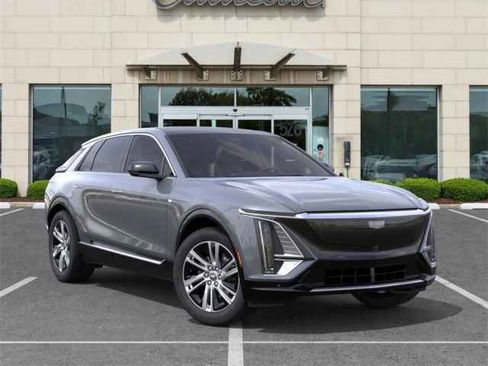 Certified 2023 Cadillac Lyriq 2WD image 7