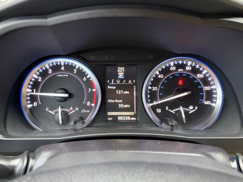 Used 2016 Toyota Highlander XLE image 45