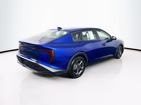 Used 2025 Kia K4 LXS image 9