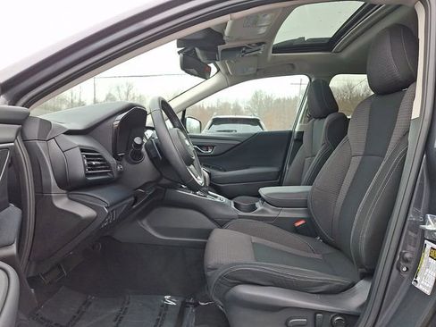 Used 2023 Subaru Outback Premium image 14