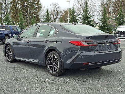 New 2026 Toyota Camry XLE image 7