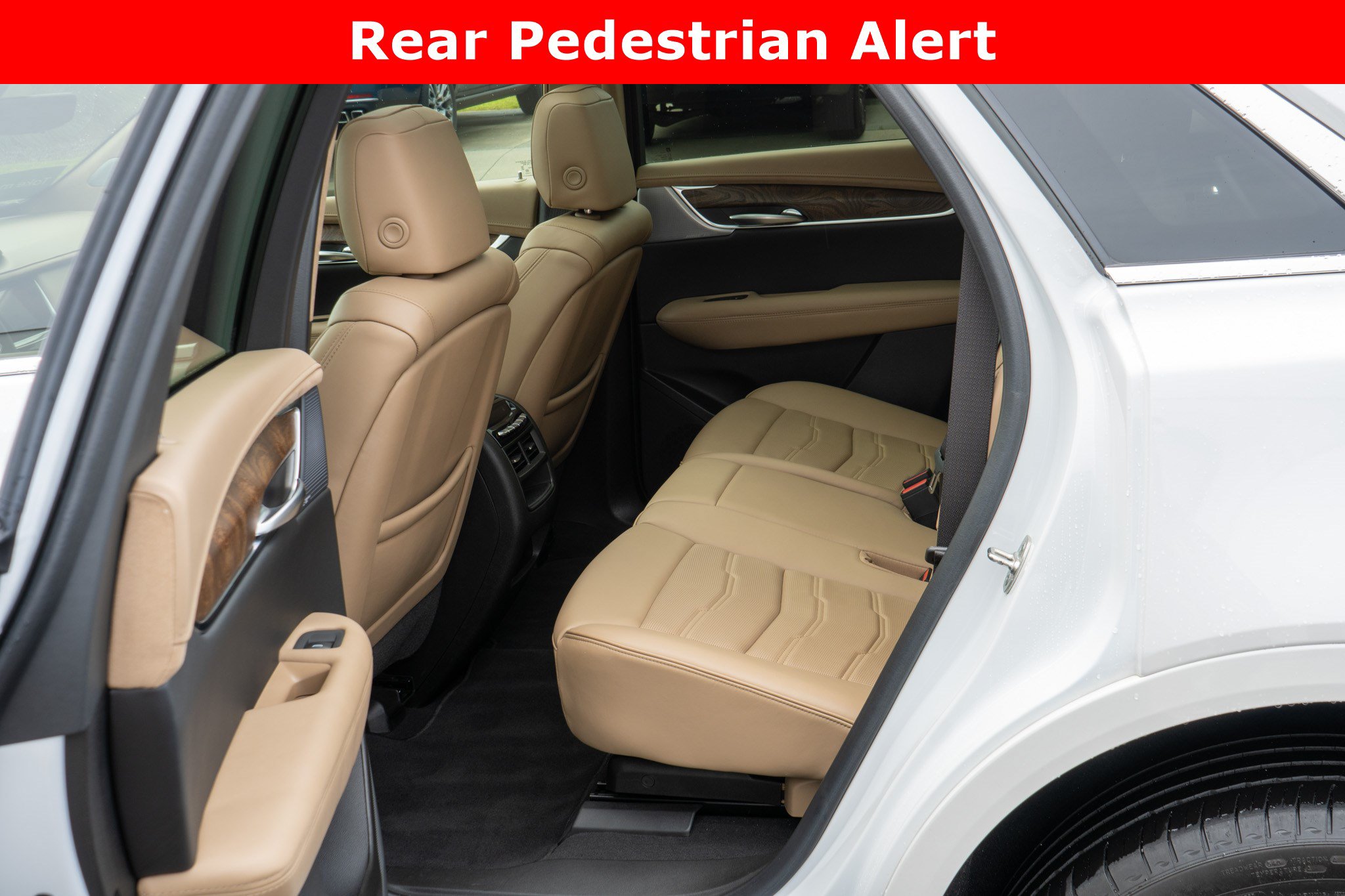 Used 2024 Cadillac XT5 Premium Luxury w/ Platinum Package FWD image 31
