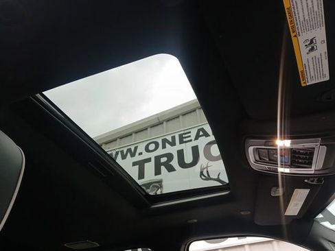 New 2026 RAM 2500 Limited image 37