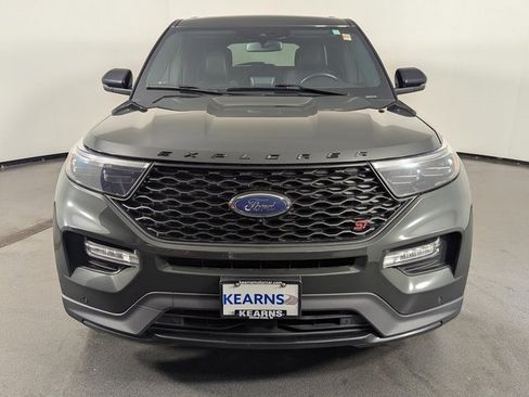 Used 2022 Ford Explorer ST w/ ST Street Pack image 3