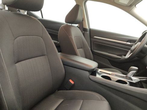 Used 2023 Nissan Altima 2.5 SV image 21