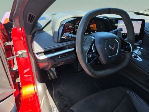 Used 2023 Chevrolet Corvette Stingray Preferred Conv w/ 2LT image 13