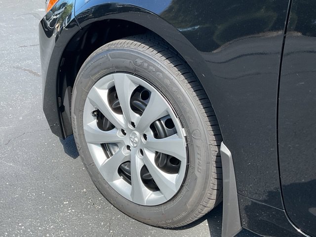 New 2027 Toyota Corolla LE FWD image 11