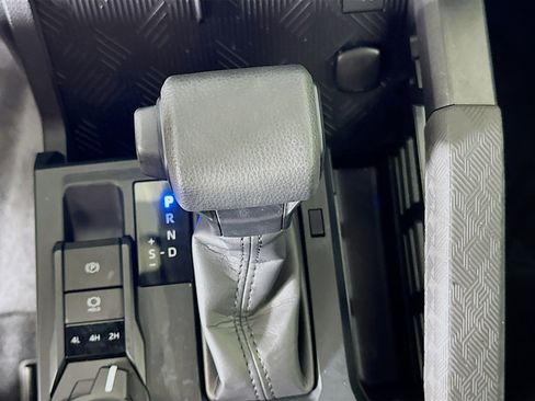 Used 2025 Toyota Tacoma SR5 image 24