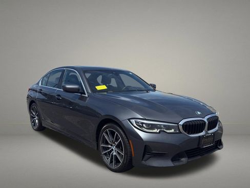 Used 2020 BMW 330i xDrive Sedan w/ Premium Package AWD/4WD image 8