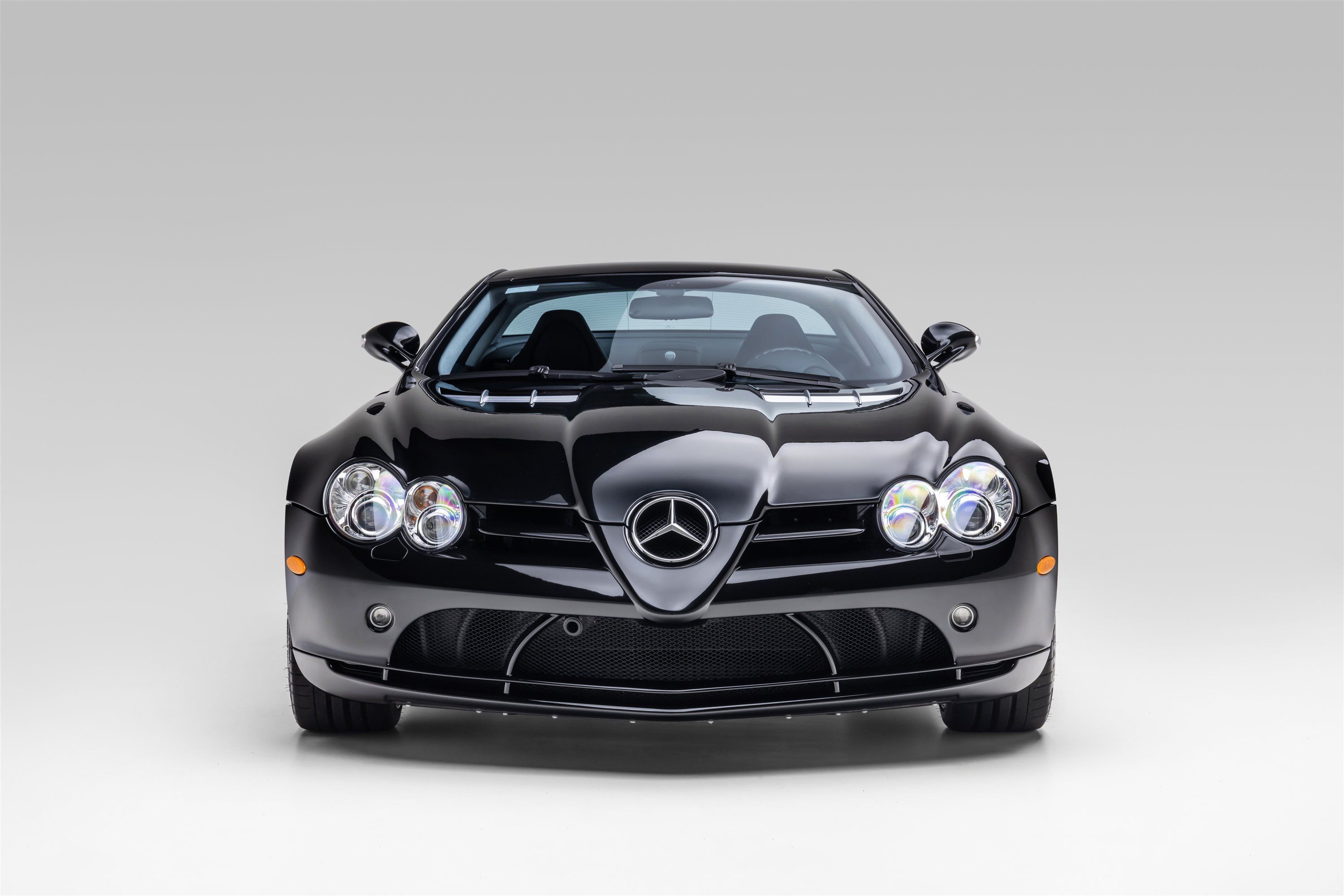 Used 2005 Mercedes-Benz SLR image 6
