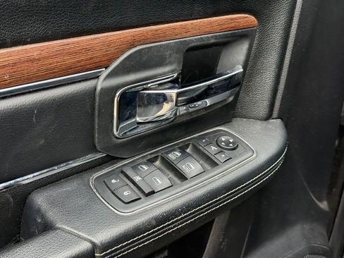 Used 2018 RAM 2500 Laramie w/ Sport Appearance Group image 12