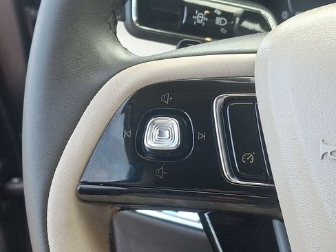 Used 2022 Lincoln Corsair Standard w/ Equipment Group 101A image 22