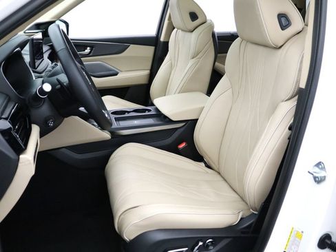 Certified 2026 Acura MDX SH-AWD w/ Advance Package image 2