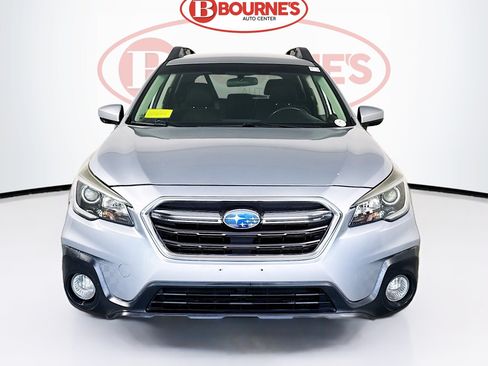 Used 2018 Subaru Outback 2.5i Premium AWD/4WD image 5
