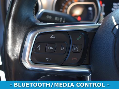 Used 2019 Jeep Wrangler Unlimited Sahara w/ Cold Weather Group image 12