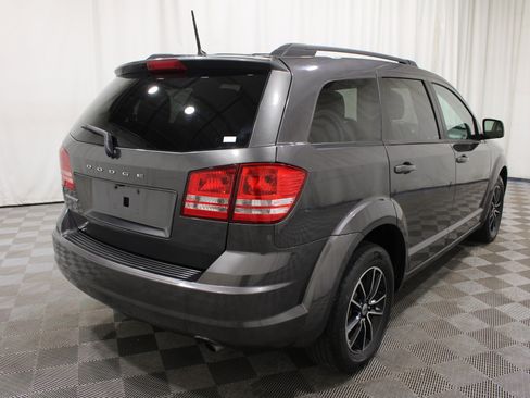 Used 2018 Dodge Journey SE w/ Blacktop Package FWD image 26