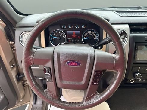 Used 2011 Ford F150 XLT w/ XLT Chrome Pkg image 12