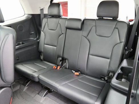 Used 2024 Kia Telluride SX Prestige AWD/4WD image 23