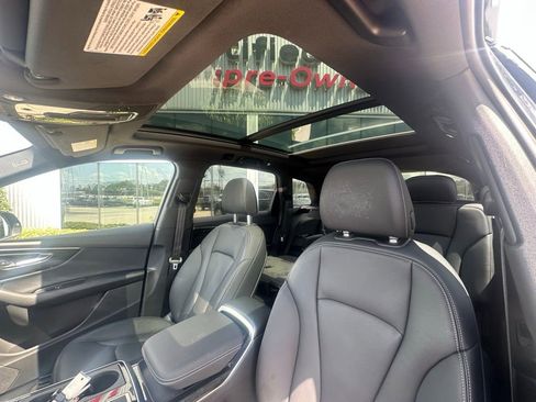 Certified 2025 Audi Q7 3.0T Premium w/ Convenience Package image 20