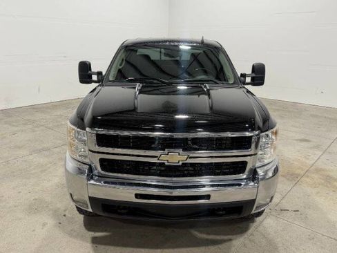 Used 2008 Chevrolet Silverado 2500 LTZ w/ Suspension Package, Off-Road image 4
