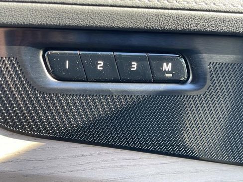 New 2026 Volvo XC90 B5 Plus image 25