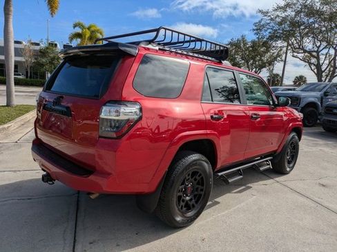 Used 2021 Toyota 4Runner Venture image 4