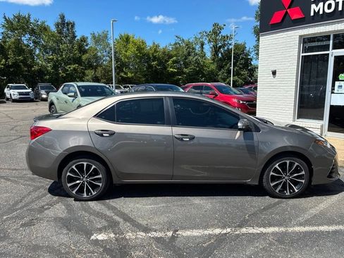 Used 2019 Toyota Corolla SE FWD image 7