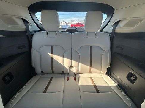 Used 2024 MAZDA CX-90 3.3 Turbo S w/ Premium Package image 10