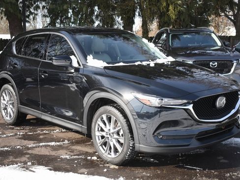 Used 2019 MAZDA CX-5 Grand Touring image 1
